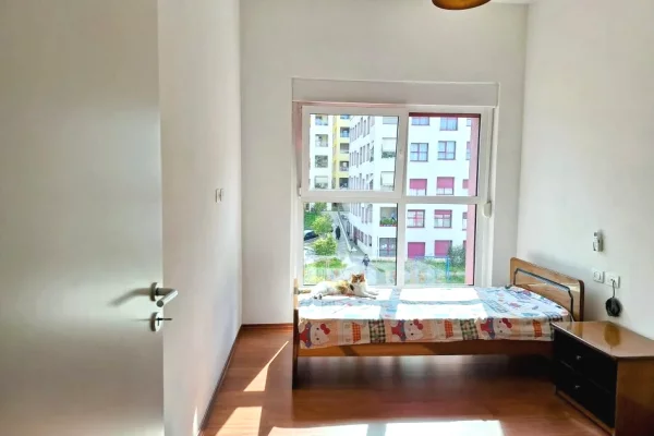 Shtepi me qera Apartament ne Tirane, 2+1, Mobilimi E mobiluar, Pagesa 60,000  Leke.