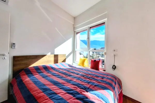 Shtepi me qera Apartament ne Tirane, 2+1, Mobilimi E mobiluar, Pagesa 60,000  Leke.