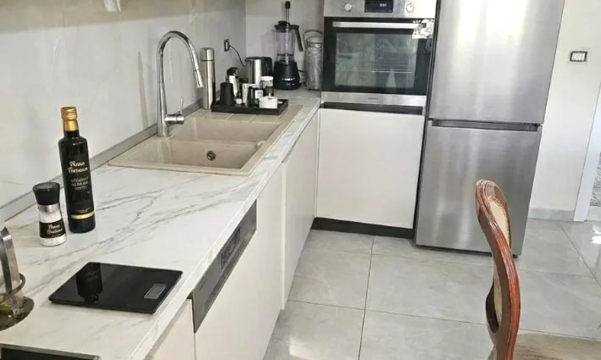 Duplex (2 storey house) for sale in Tirana 4+1, Furnished