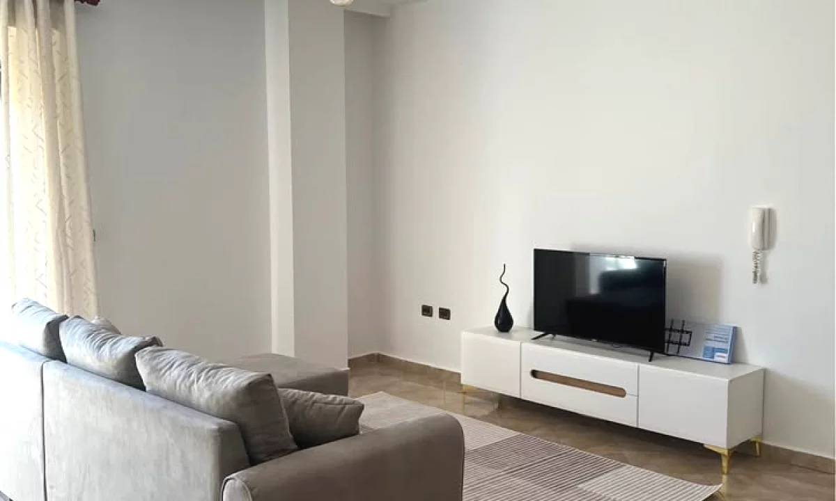 Shtepi me qera Apartament ne Tirane, 1+1, Mobilimi E mobiluar, Pagesa 60,000  Leke.