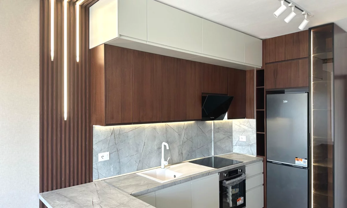 Shtepi me qera Apartament ne Tirane, 1+1, Mobilimi E mobiluar, Pagesa 450  Euro.