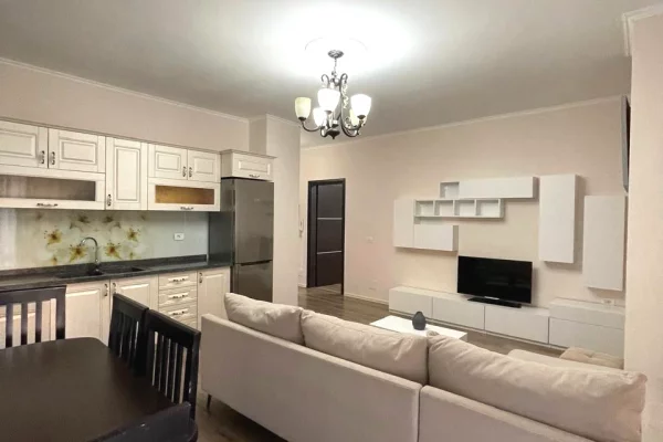 Shtepi me qera Apartament ne Tirane, 2+1, Mobilimi E mobiluar, Pagesa 450  Euro.
