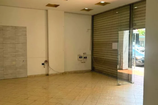 Ambient biznesi me qera 1+1 ne Tirane - 60,000 Leke