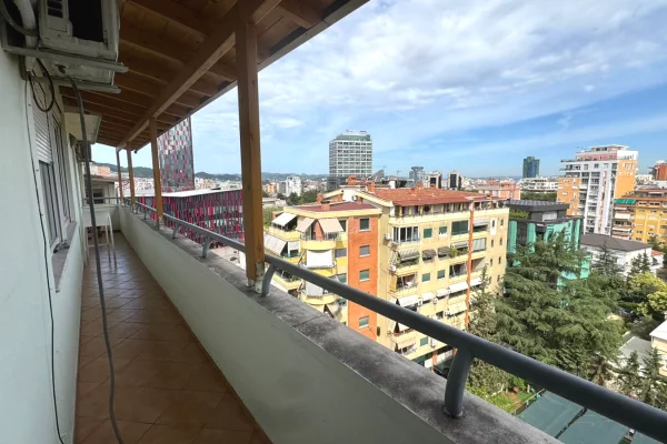 Shtepi me qera Apartament ne Tirane, 2+1, Mobilimi E mobiluar, Pagesa 80,000  Leke.