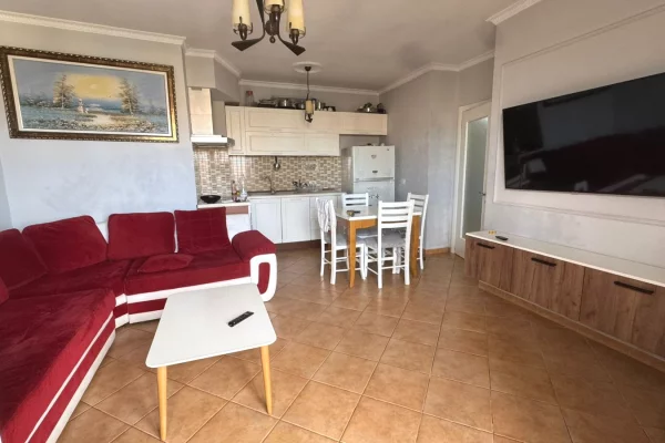 Shtepi me qera Apartament ne Tirane, 2+1, Mobilimi E mobiluar, Pagesa 80,000  Leke.