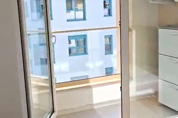 Shtepi me qera Apartament ne Tirane, 1+1, Mobilimi E mobiluar, Pagesa 40,000  Leke.