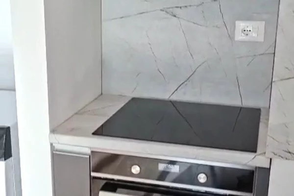 Shtepi me qera Apartament ne Tirane, 1+1, Mobilimi E mobiluar, Pagesa 40,000  Leke.