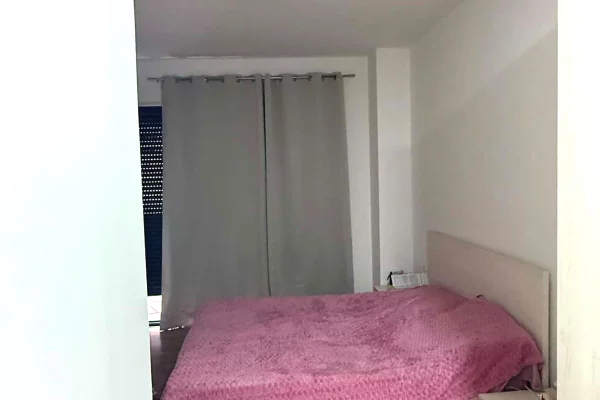 Shtepi me qera Apartament ne Tirane, 1+1, Mobilimi E mobiluar, Pagesa 60,000  Leke.
