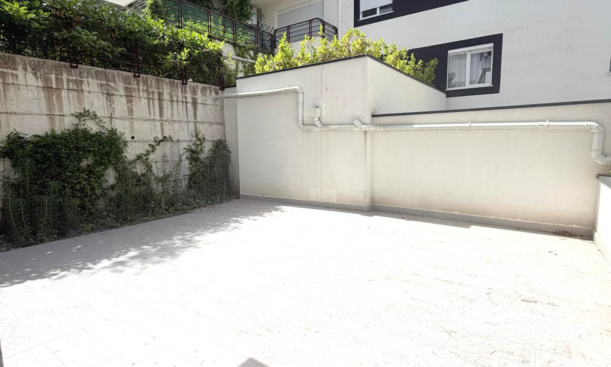 Apartment for sale in Tirana 2+1, Emty