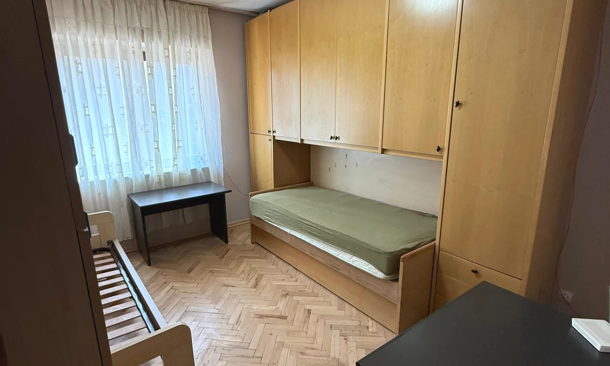 Shtepi me qera Apartament ne Tirane, 2+1, Mobilimi E mobiluar, Pagesa 550  Euro.