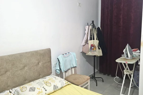 Shtepi me qera Apartament ne Tirane, 2+1, Mobilimi E mobiluar, Pagesa 60,000  Leke.