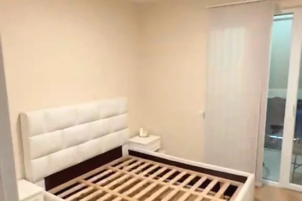 Shtepi me qera Apartament ne Tirane, 2+1, Mobilimi E mobiluar, Pagesa 700  Euro.
