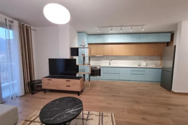 Shtepi me qera Apartament ne Tirane, 2+1, Mobilimi E mobiluar, Pagesa 750  Euro.