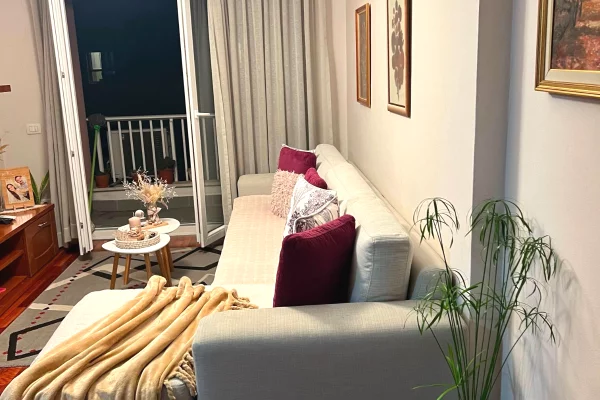 Shtepi me qera Apartament ne Tirane, 1+1, Mobilimi E mobiluar, Pagesa 55,000  Leke.