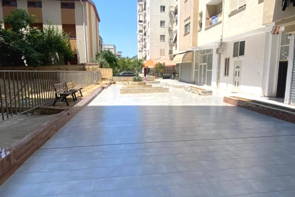 Ambient biznesi ne shitje 6+1 ne Tirane - 25,000,000 Leke