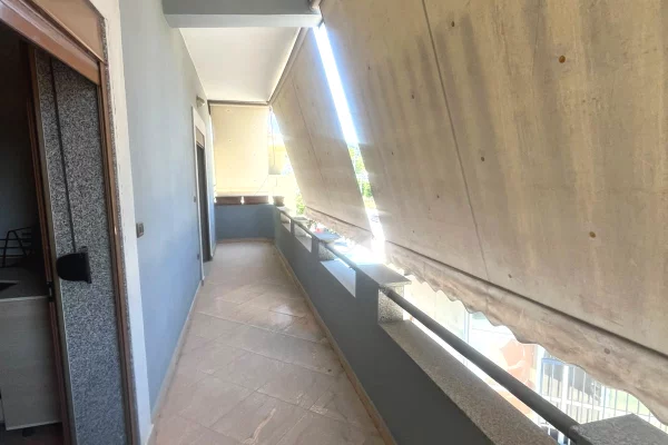 Shtepi ne shitje Shtepi Private ne Tirane, 3+1, Mobilimi E mobiluar, Pagesa 365,000  Euro.