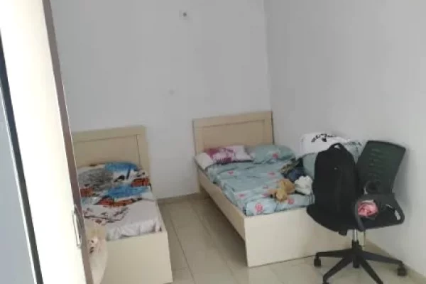 Shtepi ne shitje Apartament ne Tirane, 2+1, Mobilimi E mobiluar, Pagesa 173,000  Euro.