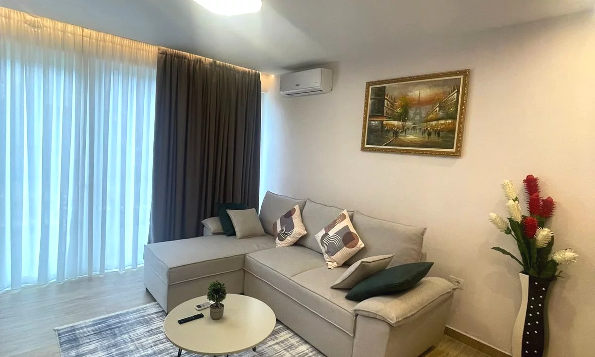 Shtepi me qera Apartament ne Tirane, 1+1, Mobilimi E mobiluar, Pagesa 40,000  Leke.