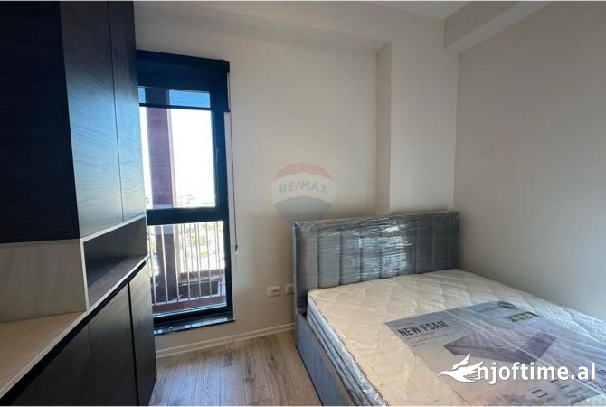 Shtepi me qera Apartament ne Tirane, 2+1, Mobilimi E mobiluar, Pagesa 1,501  Euro.