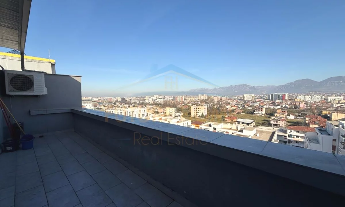 Appartamento in affitto a Tirana 1+1, Arredato