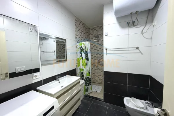 Appartamento in affitto a Tirana 1+1, Arredato