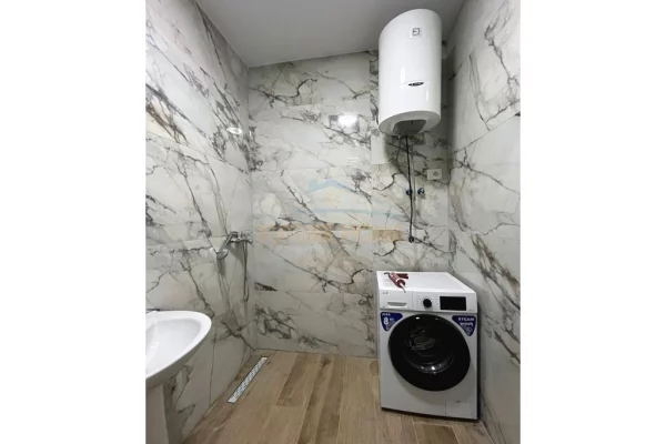 Appartamento in affitto a Tirana 2+1, Arredato