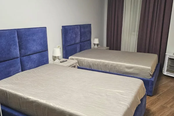 Appartamento in affitto a Tirana 2+1, Arredato