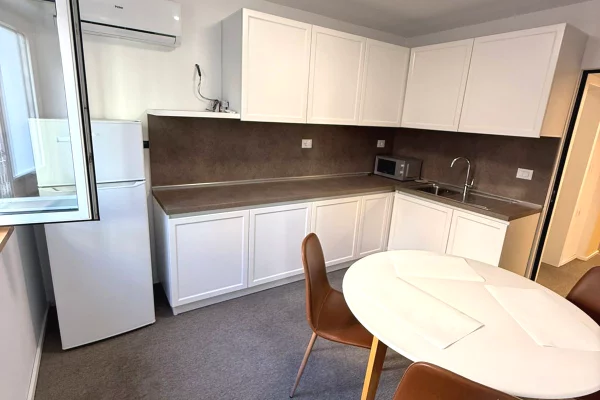 Business Property for Rent 3+1 in Tirana - 1,500 Euro