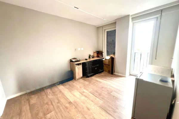 Shtepi ne shitje 3+1 ne Tirane - 300,000 Euro