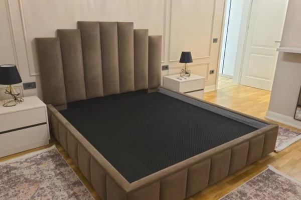 Shtepi me qera Apartament ne Tirane, 2+1, Mobilimi E mobiluar, Pagesa 2,000  Euro.