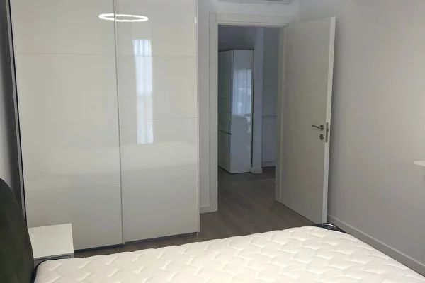 🏡 Apartament 1+1 me Qira – Pranë Parkut Olimpik, Tiranë