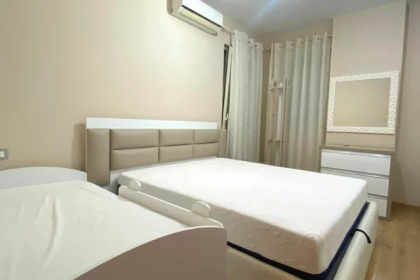 Shtepi me qera Apartament ne Tirane, 1+1, Mobilimi E mobiluar, Pagesa 52,000  Leke.