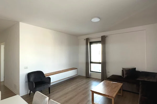 Shtepi ne shitje Apartament ne Tirane, 3+1, Mobilimi E mobiluar, Pagesa 337,900  Euro.