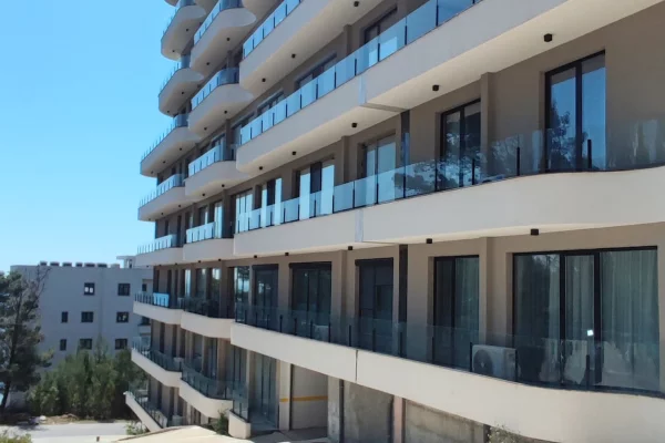 Shtepi ne shitje Apartament ne Lezhe, 1+1, Mobilimi E mobiluar, Pagesa 110,000  Euro.