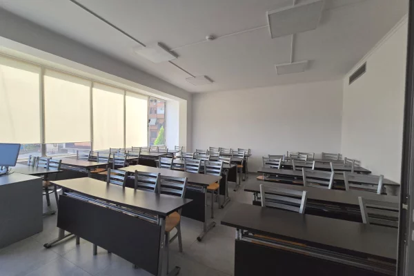 🏢 JEPET GODINË 4-KATËSHE ME QIRA – RRUGA DRITAN HOXHA 🔑