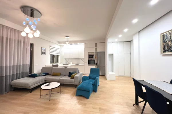 Shtepi me qera Apartament ne Tirane, 2+1, Mobilimi E mobiluar, Pagesa 1,200  Euro.