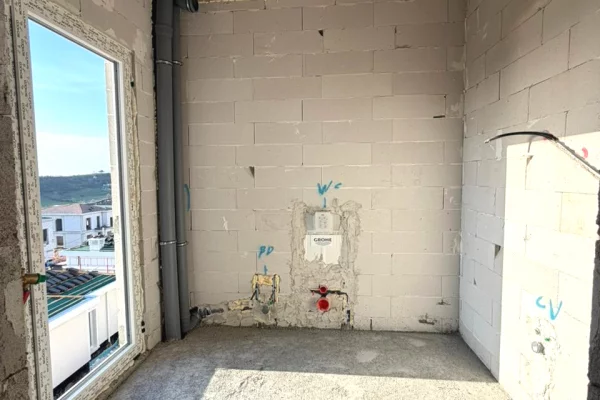 Shtepi ne shitje 3+1 ne Tirane - 700,000 Euro