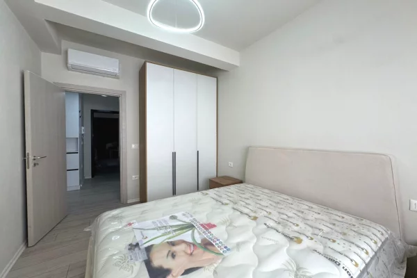 Shtepi me qera Apartament ne Tirane, 1+1, Mobilimi E mobiluar, Pagesa 75,000  Leke.