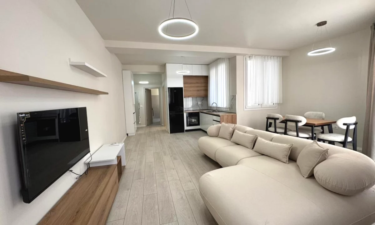 Shtepi me qera Apartament ne Tirane, 1+1, Mobilimi E mobiluar, Pagesa 75,000  Leke.