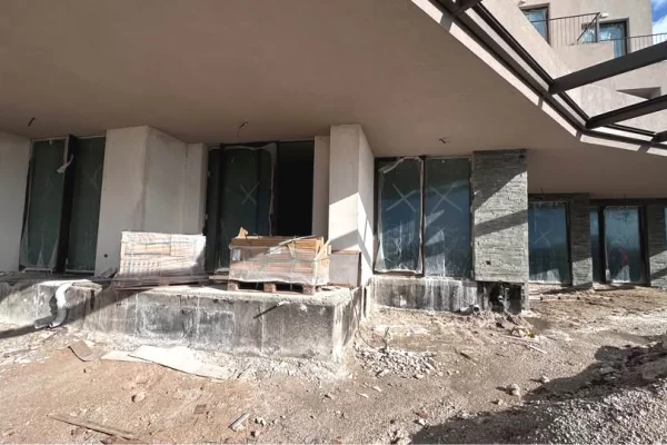 Apartment for sale in Himara 1+1, Emty