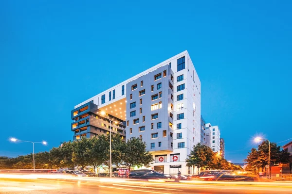 Shtepi ne shitje Apartament ne Tirane, 1+1, Mobilimi Bosh, pa mobiluar, Pagesa 202,000  Euro.