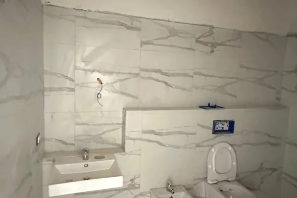 Apartment for sale in Tirana 2+1, Emty