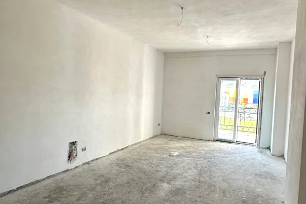 House for Sale 2+1 in Tirana - 198,704 Euro