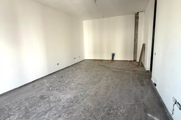 Apartment for sale in Tirana 3+1, Emty