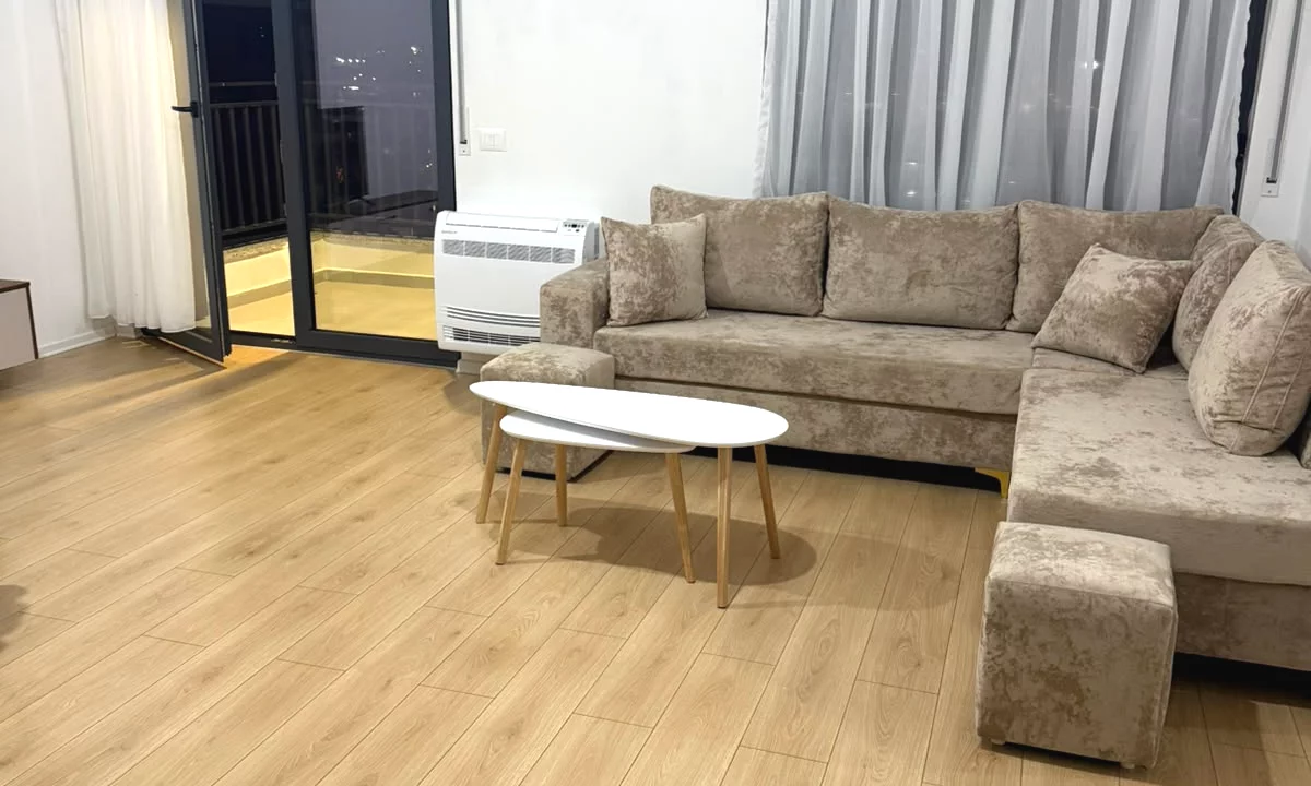 Shtepi me qera Apartament ne Tirane, 1+1, Mobilimi E mobiluar, Pagesa 550  Euro.
