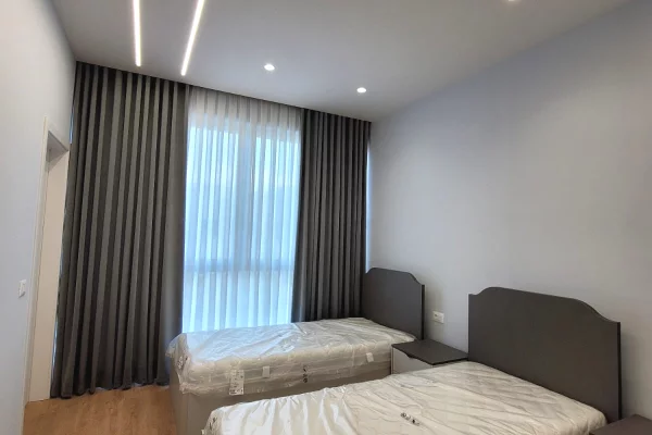 Shtepi me qera Vila Luksoze ne Tirane, 4+1, Mobilimi E mobiluar, Pagesa 3,000  Euro.