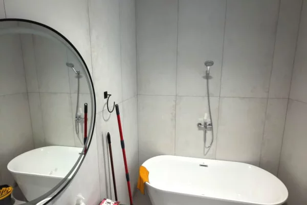 Shtepi me qera Apartament ne Tirane, 2+1, Mobilimi E mobiluar, Pagesa 1,700  Euro.