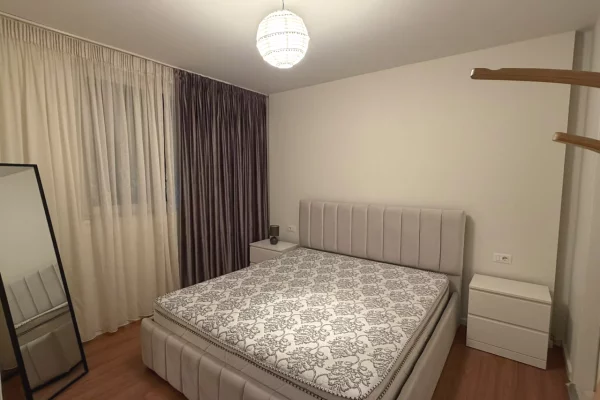 Shtepi me qera Apartament ne Tirane, 2+1, Mobilimi E mobiluar, Pagesa 750  Euro.