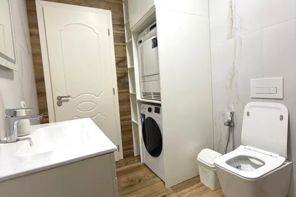 Shtepi me qera Apartament ne Tirane, 2+1, Mobilimi E mobiluar, Pagesa 600  Euro.
