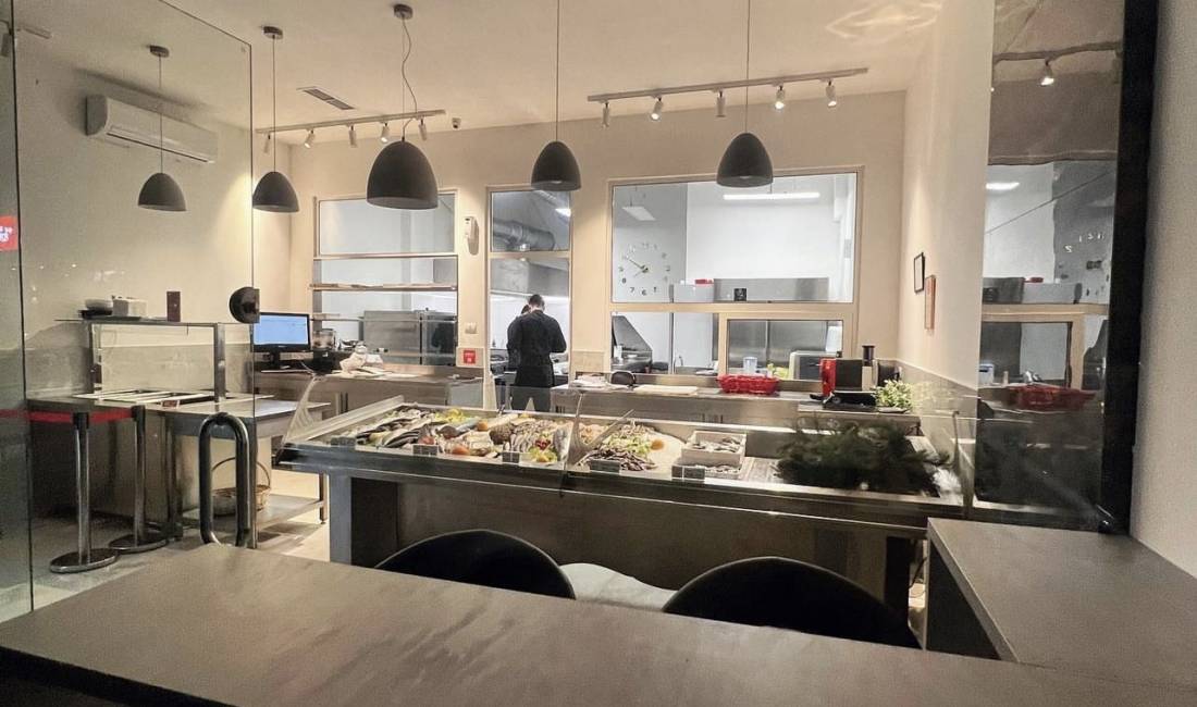 Shitet Biznesi Aktiviteti Markate Peshku/ Kuzhine Delivery